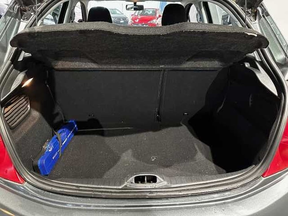 Peugeot 208 usata a Genova (9)