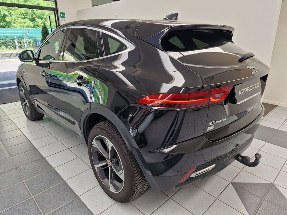 Jaguar E-Pace usata a Verbano Cusio Ossola (18)