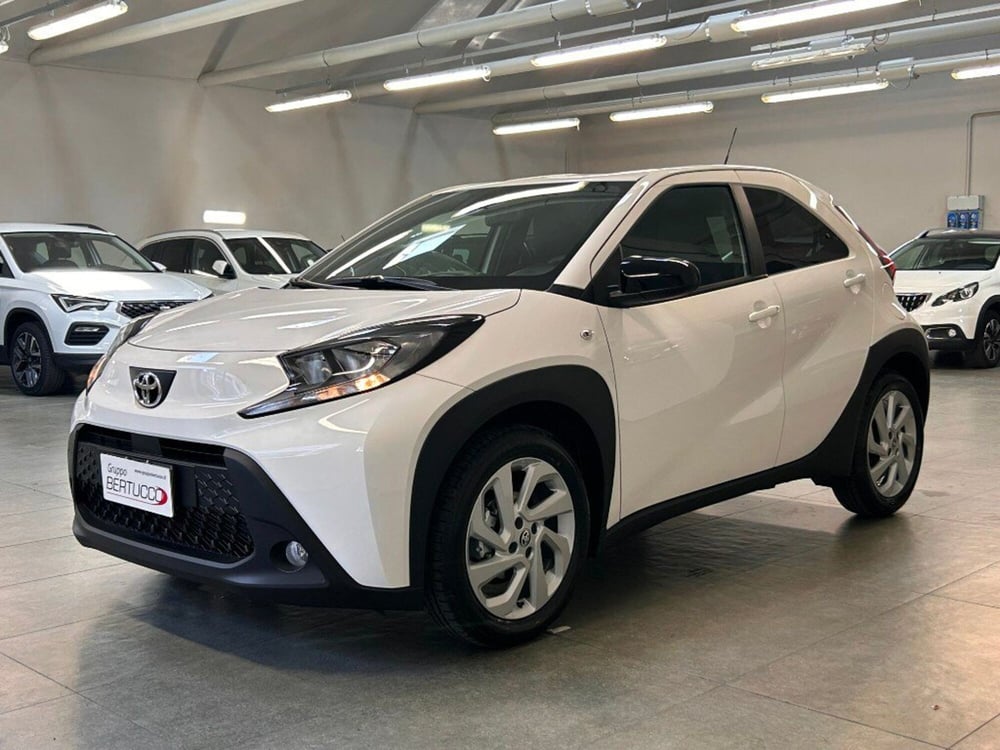 Toyota Aygo X nuova a Verona (3)