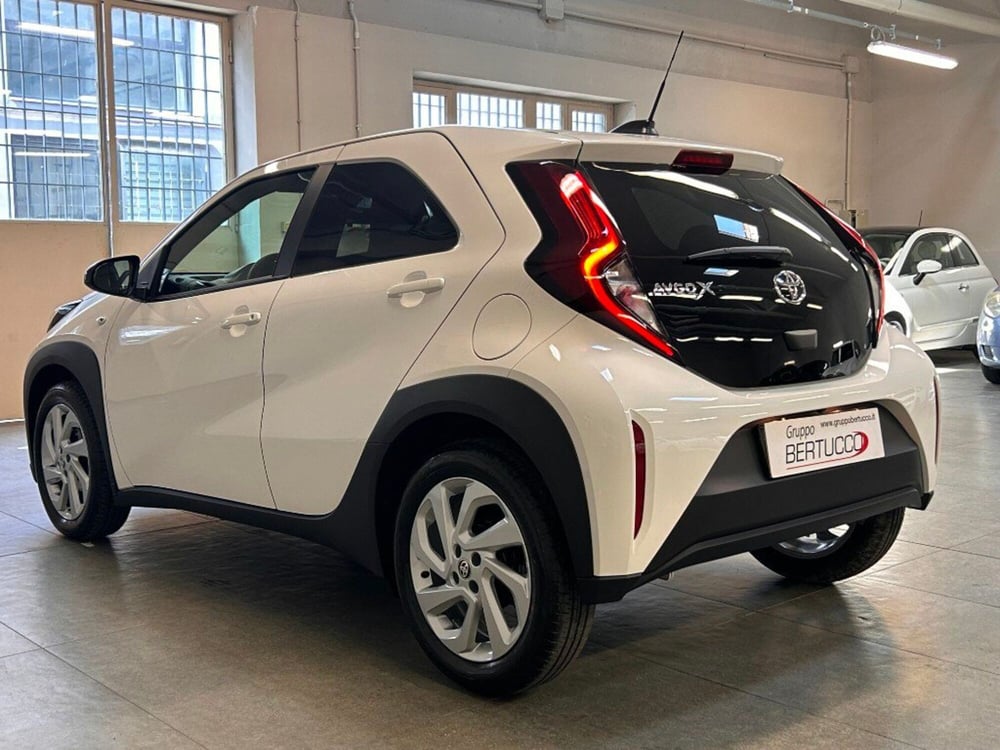 Toyota Aygo X nuova a Verona (4)