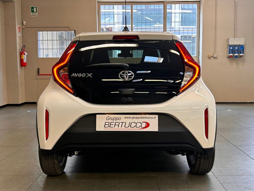 Toyota Aygo X nuova a Verona (5)