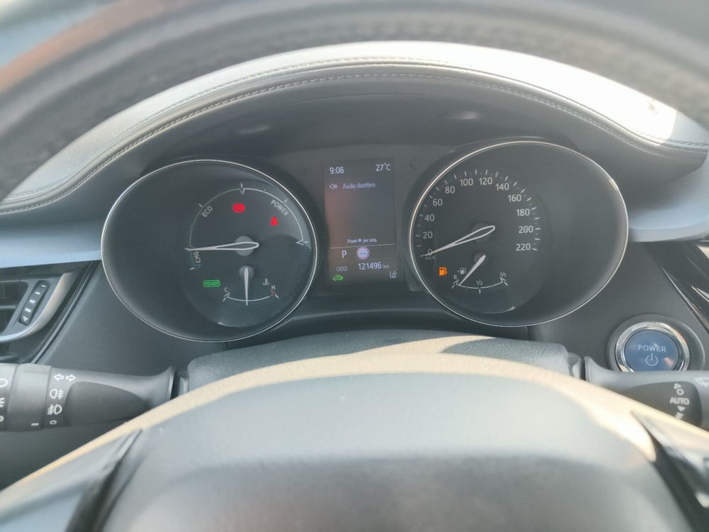 Toyota Toyota C-HR usata a Reggio Calabria (12)