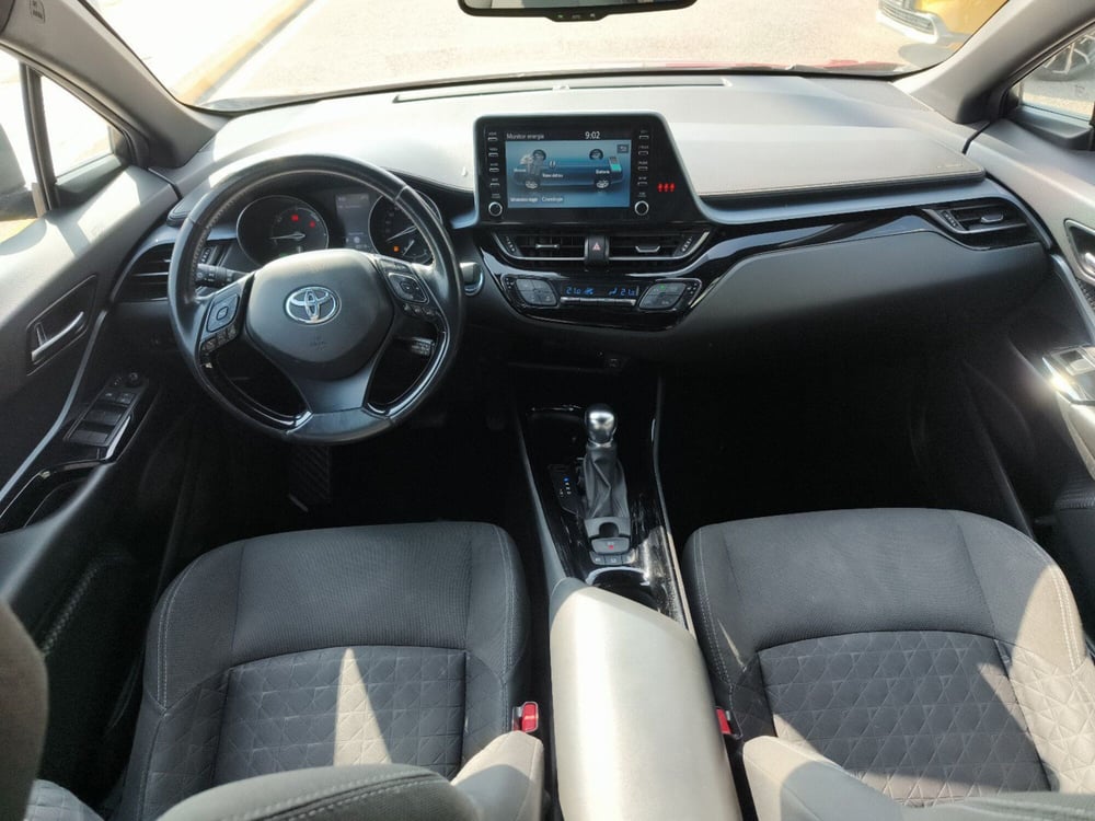 Toyota Toyota C-HR usata a Reggio Calabria (9)