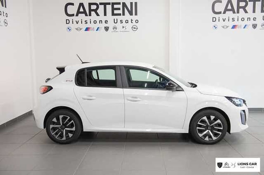 Peugeot 208 nuova a Lodi (3)