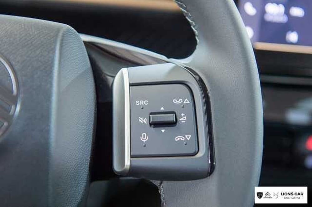 Citroen C3 Aircross nuova a Lodi (14)