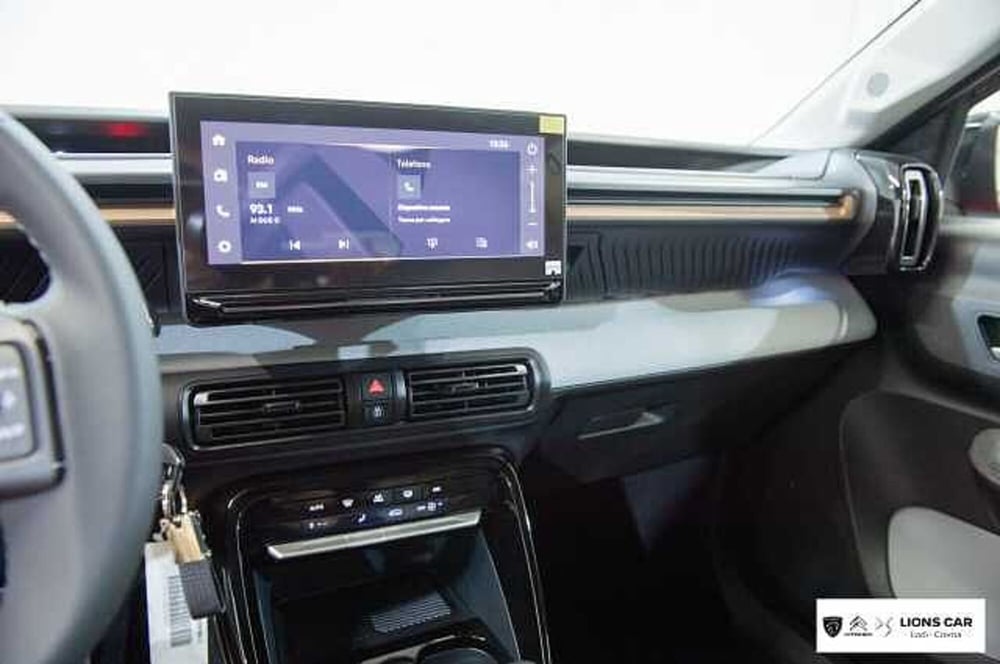Citroen C3 Aircross nuova a Lodi (16)