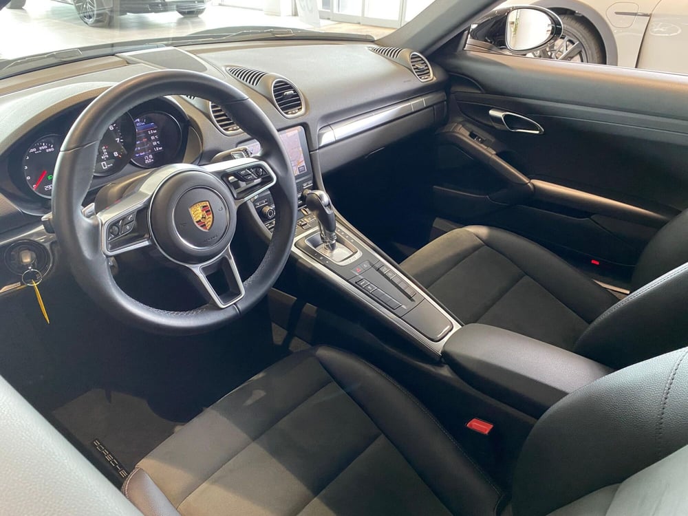 Porsche 718 Cayman  usata a Firenze (10)