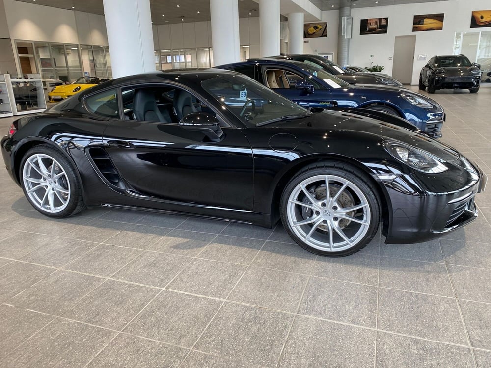Porsche 718 Cayman  usata a Firenze (4)