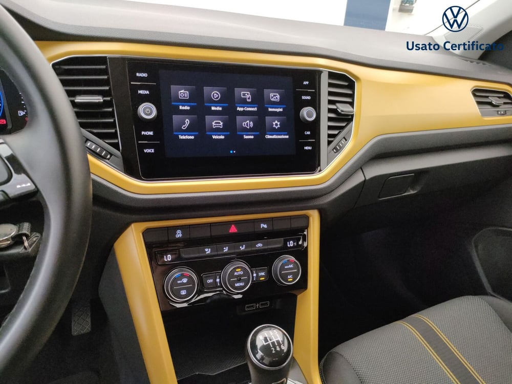 Volkswagen T-Roc usata a Varese (14)