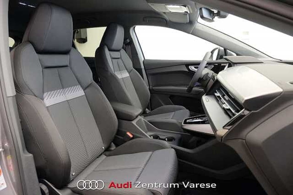Audi Q4 nuova a Varese (7)