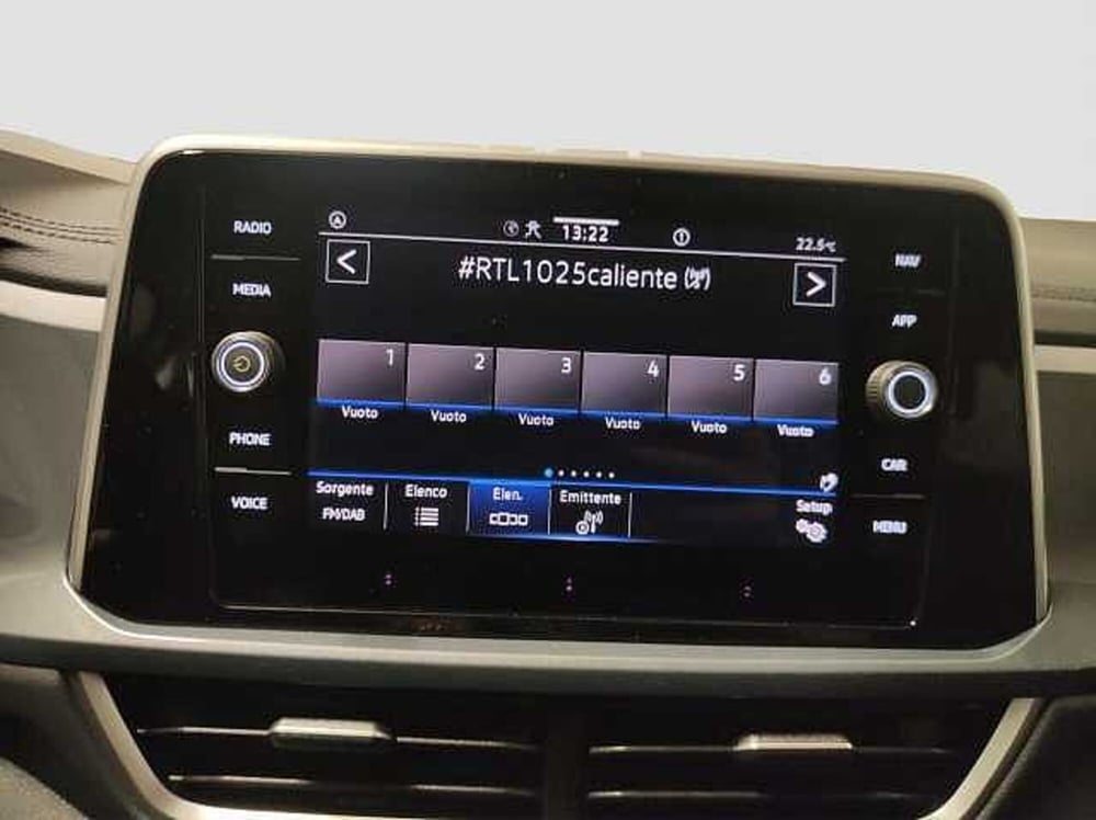 Volkswagen T-Roc nuova a Como (12)