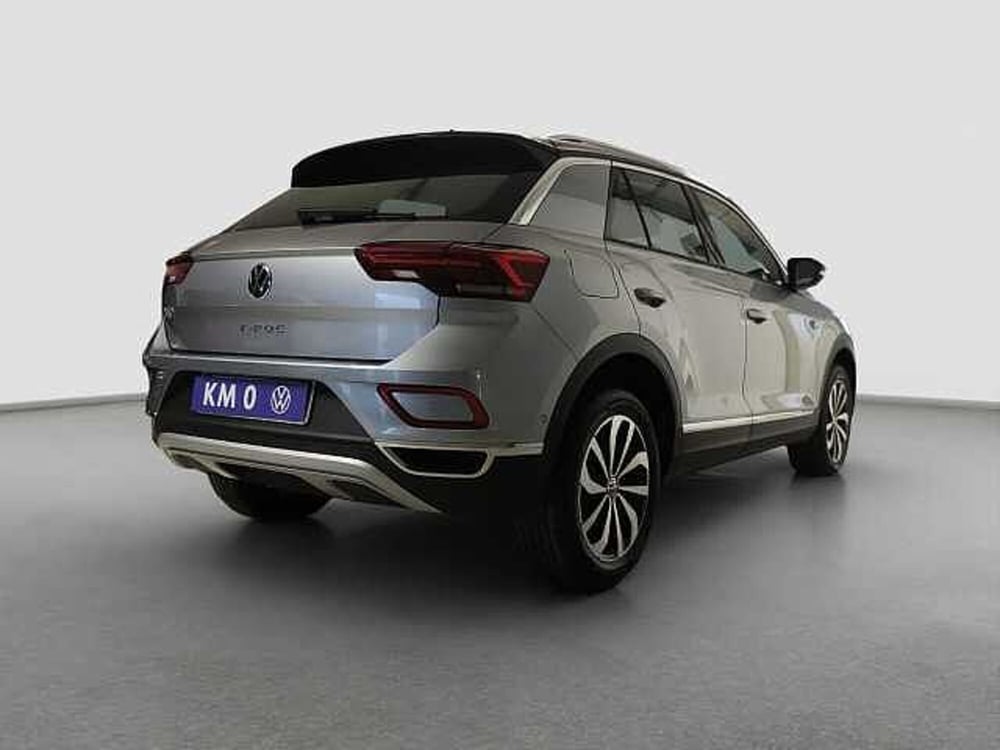 Volkswagen T-Roc nuova a Como (4)