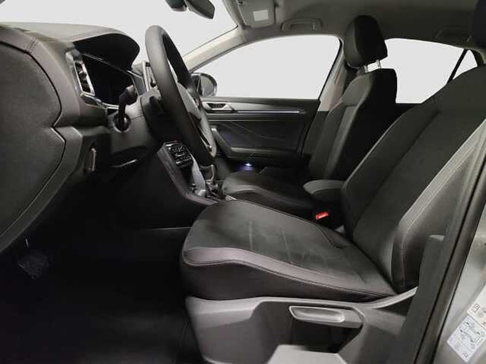 Volkswagen T-Roc nuova a Como (5)