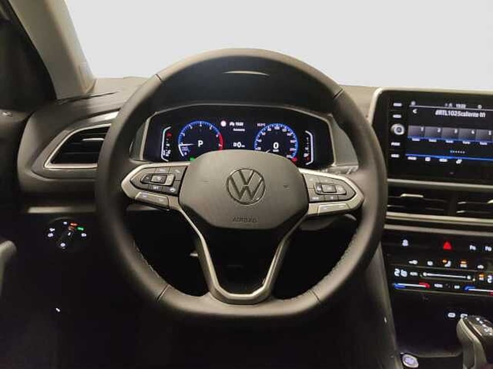 Volkswagen T-Roc nuova a Como (6)