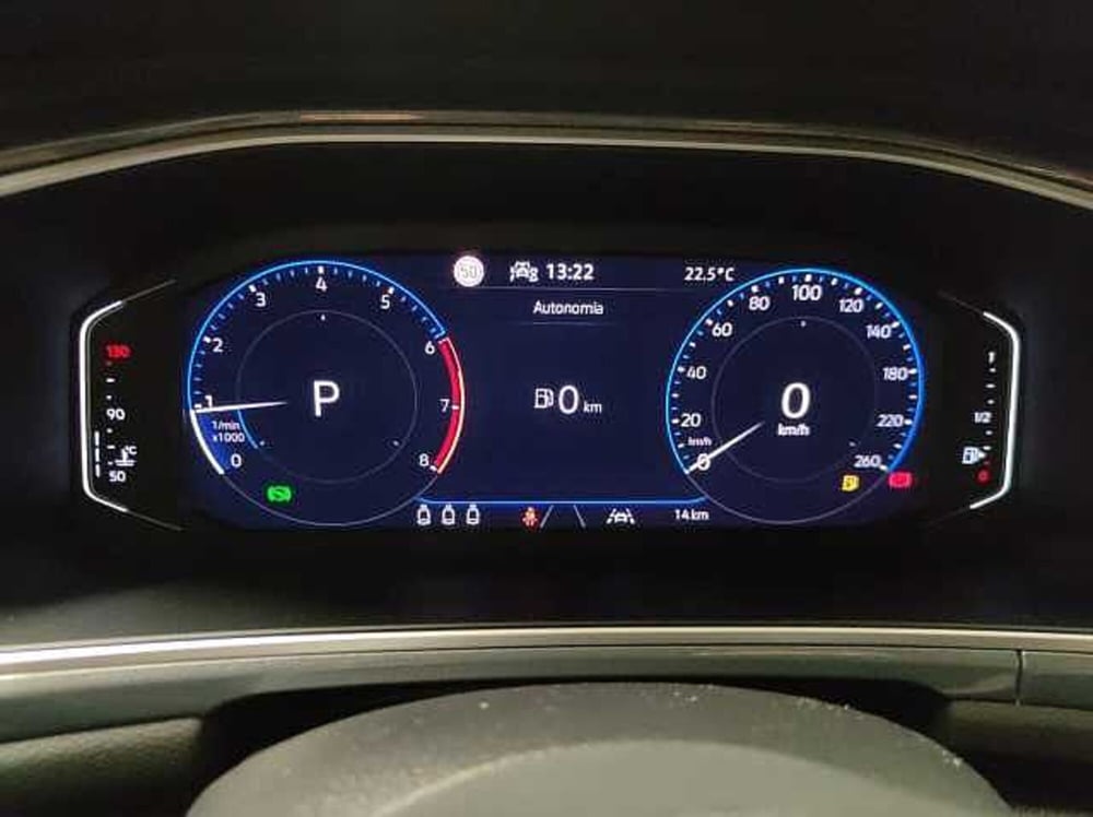 Volkswagen T-Roc nuova a Como (7)