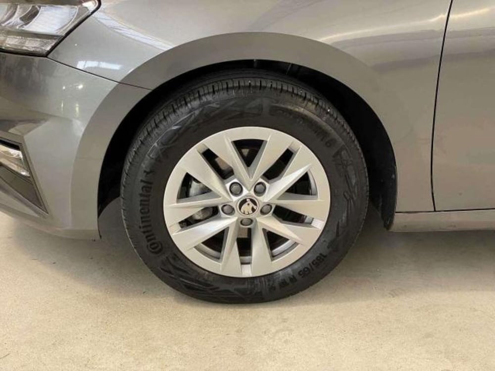 Skoda Fabia usata a Matera (15)