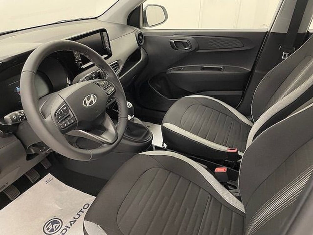 Hyundai i10 nuova a Alessandria (16)