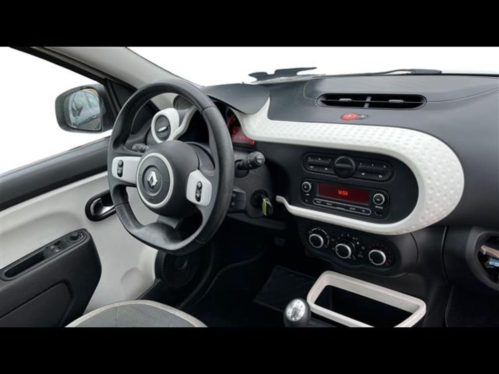 Renault Twingo usata a Lecce (14)