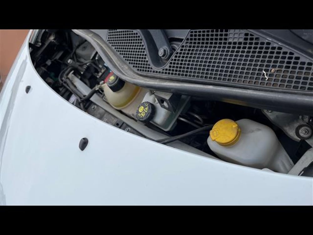 Renault Twingo usata a Lecce (15)