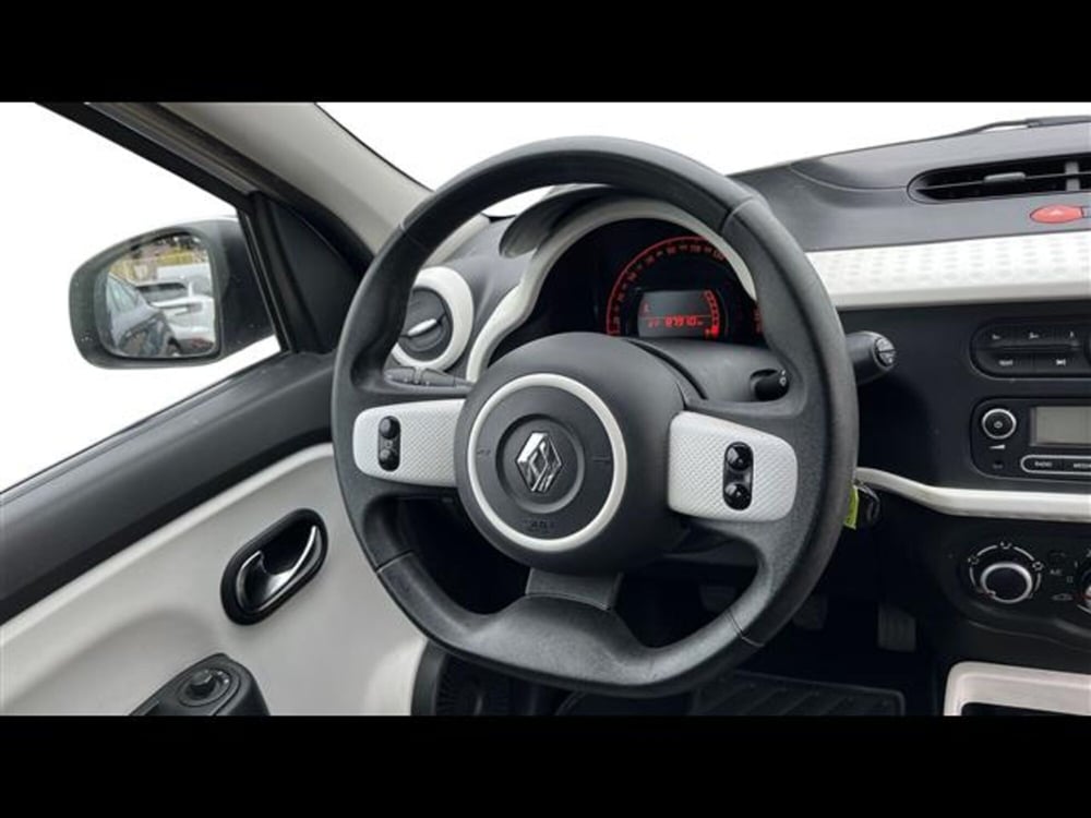 Renault Twingo usata a Lecce (5)