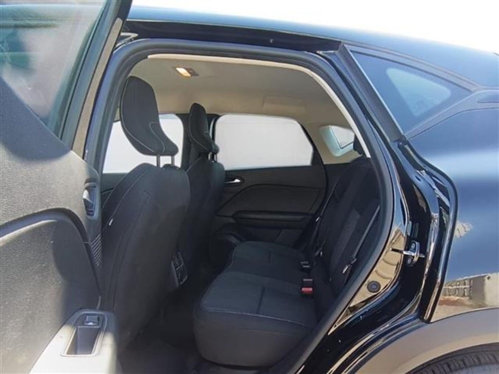 Renault Captur usata a Livorno (14)