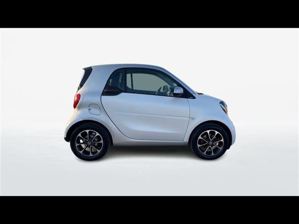 smart Fortwo usata a Lecce (3)