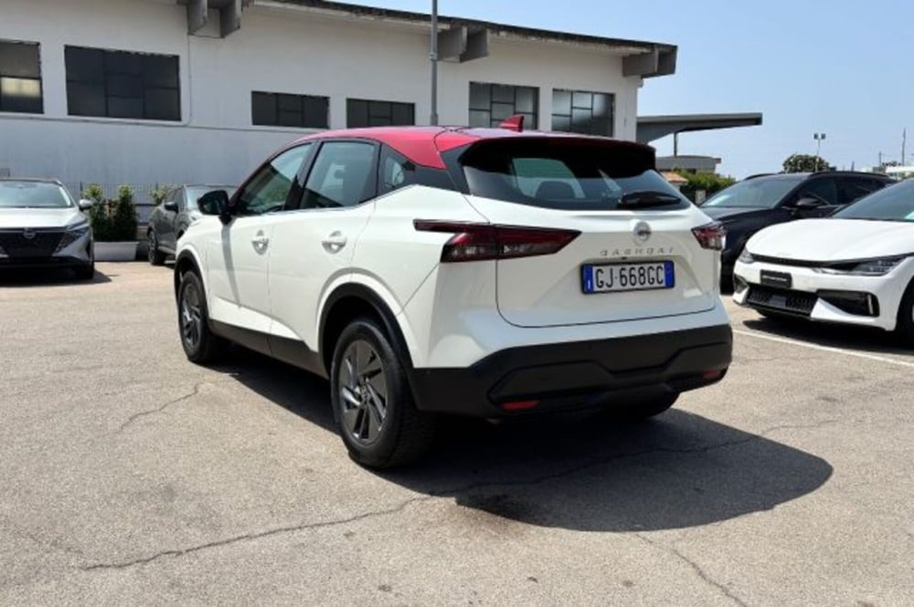 Nissan Qashqai usata a Latina (5)