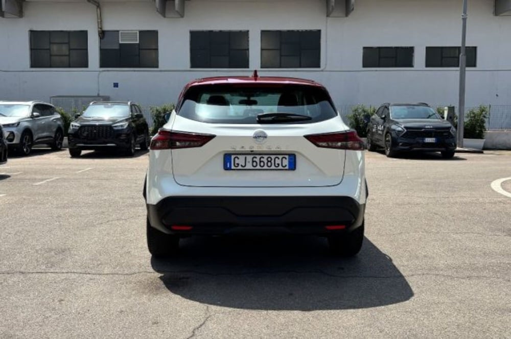 Nissan Qashqai usata a Latina (6)