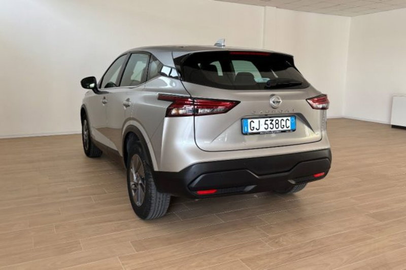 Nissan Qashqai usata a Latina (4)