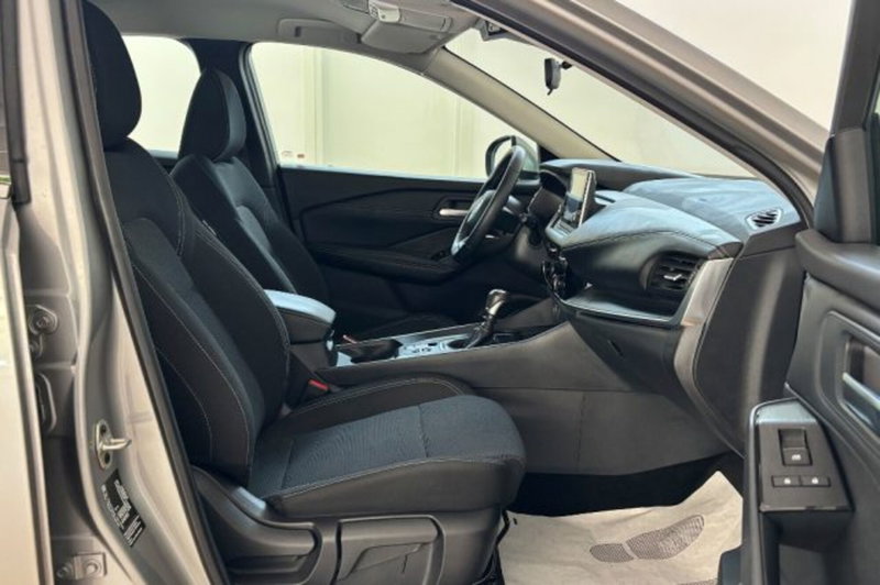 Nissan Qashqai usata a Latina (7)