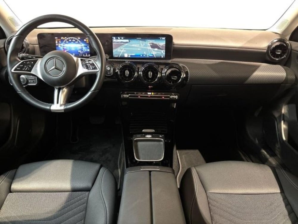 Mercedes-Benz Classe A Sedan usata a Bologna (9)
