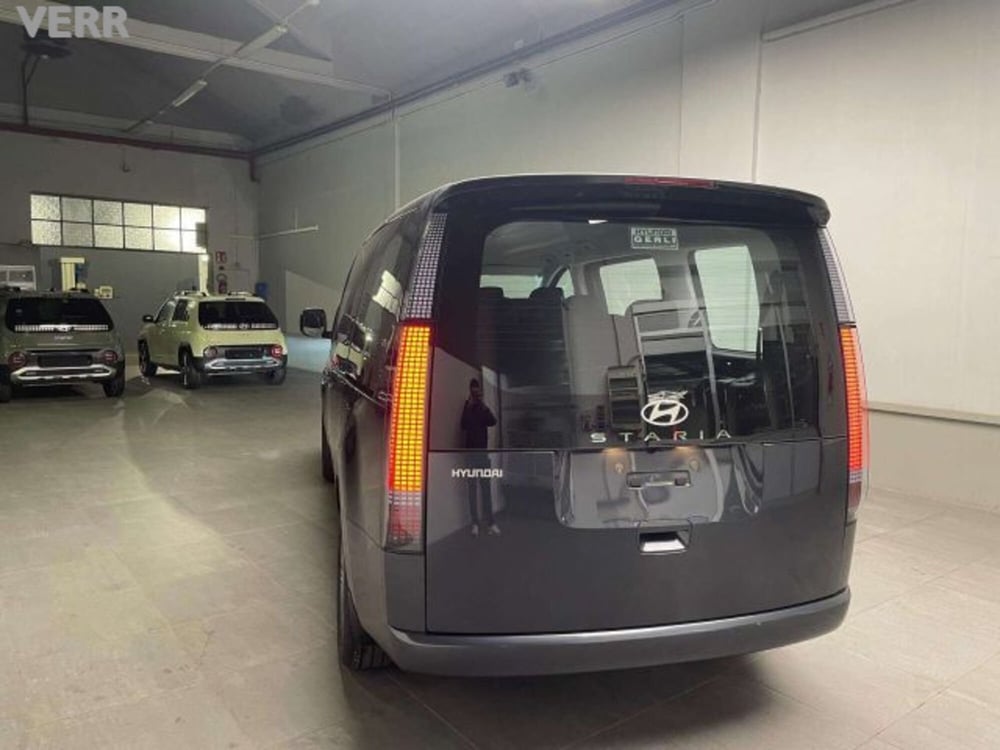 Hyundai Staria nuova a Milano (6)