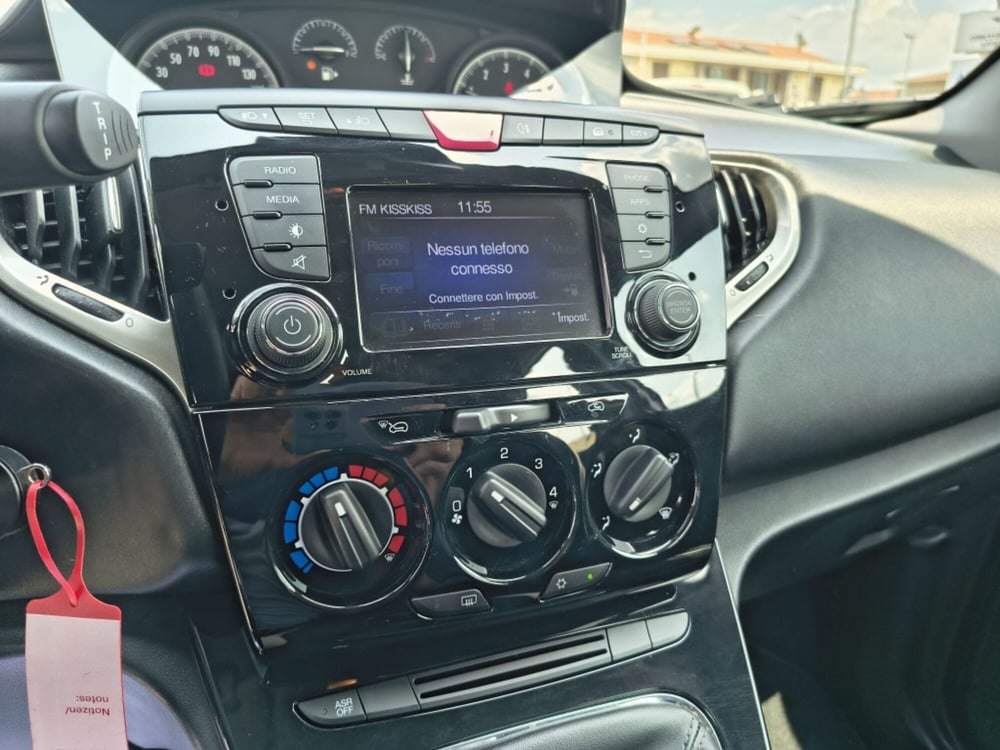 Lancia Ypsilon usata a Firenze (11)