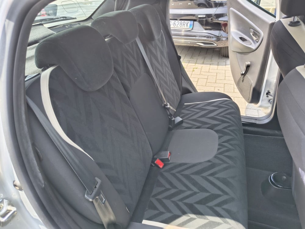 Lancia Ypsilon usata a Firenze (17)