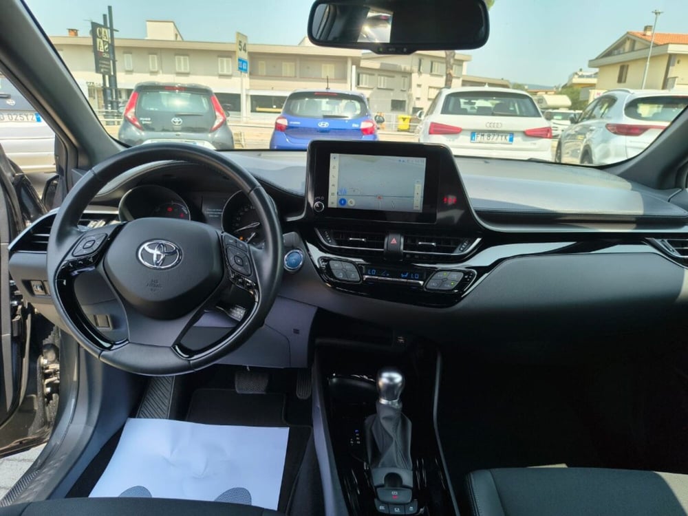 Toyota Toyota C-HR usata a Firenze (18)