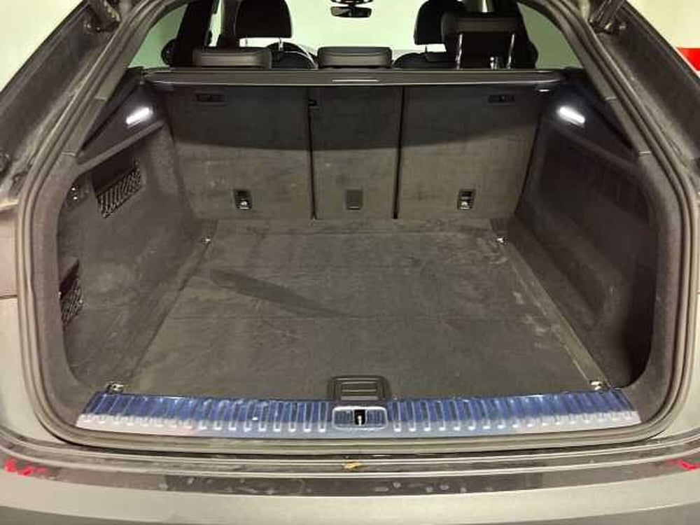 Audi Q8 usata a Catanzaro (10)