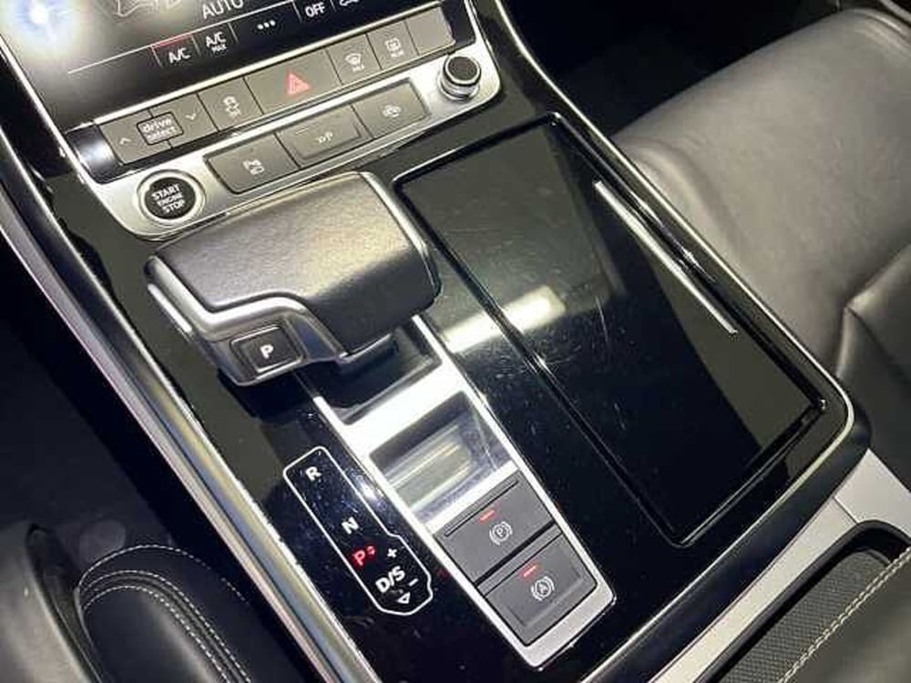 Audi Q8 usata a Catanzaro (14)