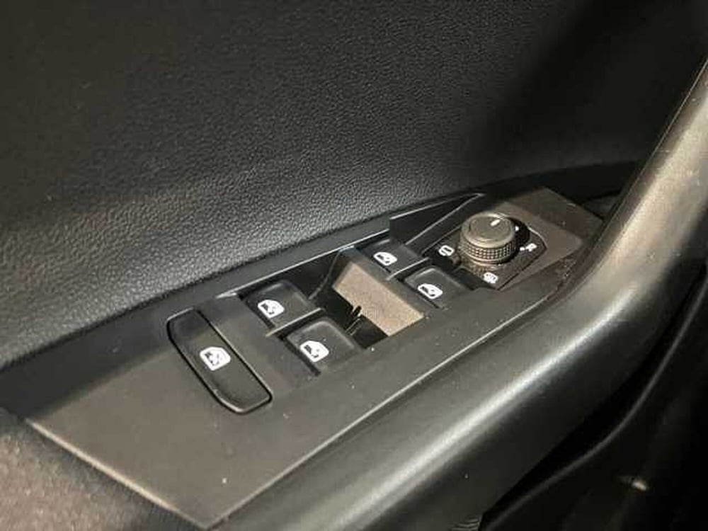 Volkswagen Taigo usata a Ravenna (18)