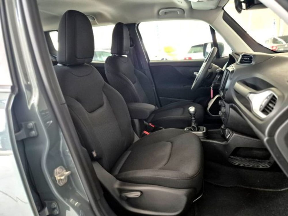 Jeep Renegade usata a Oristano (18)