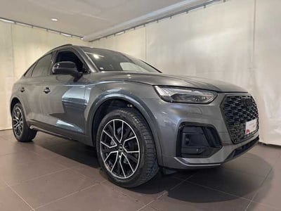 Audi Q5 Sportback 40 2.0 tdi mhev 12V Identity Black quattro s-tronic del 2021 usata a Genova