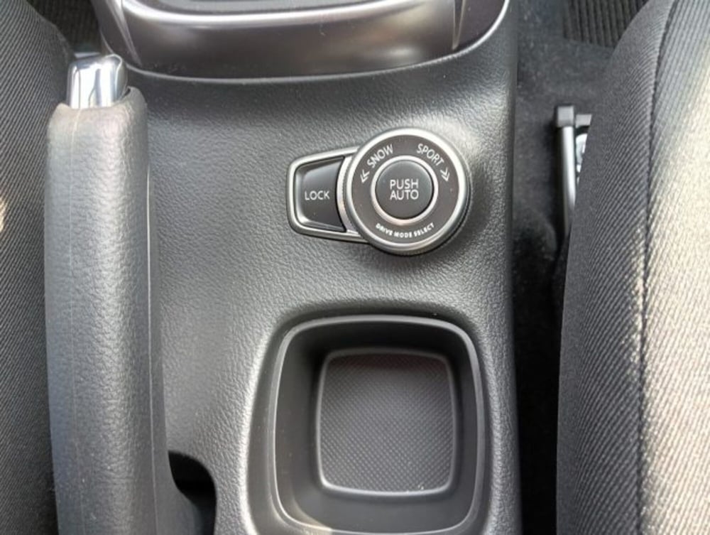 Suzuki S-Cross nuova a Brescia (14)