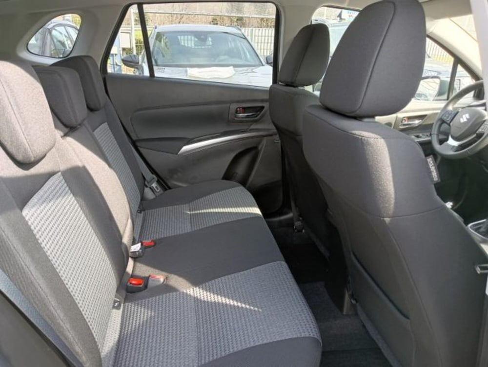 Suzuki S-Cross nuova a Brescia (19)