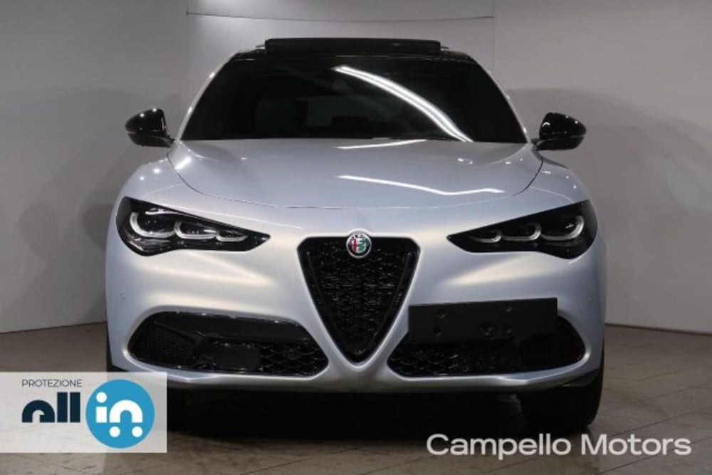 Alfa Romeo Stelvio nuova a Venezia (2)