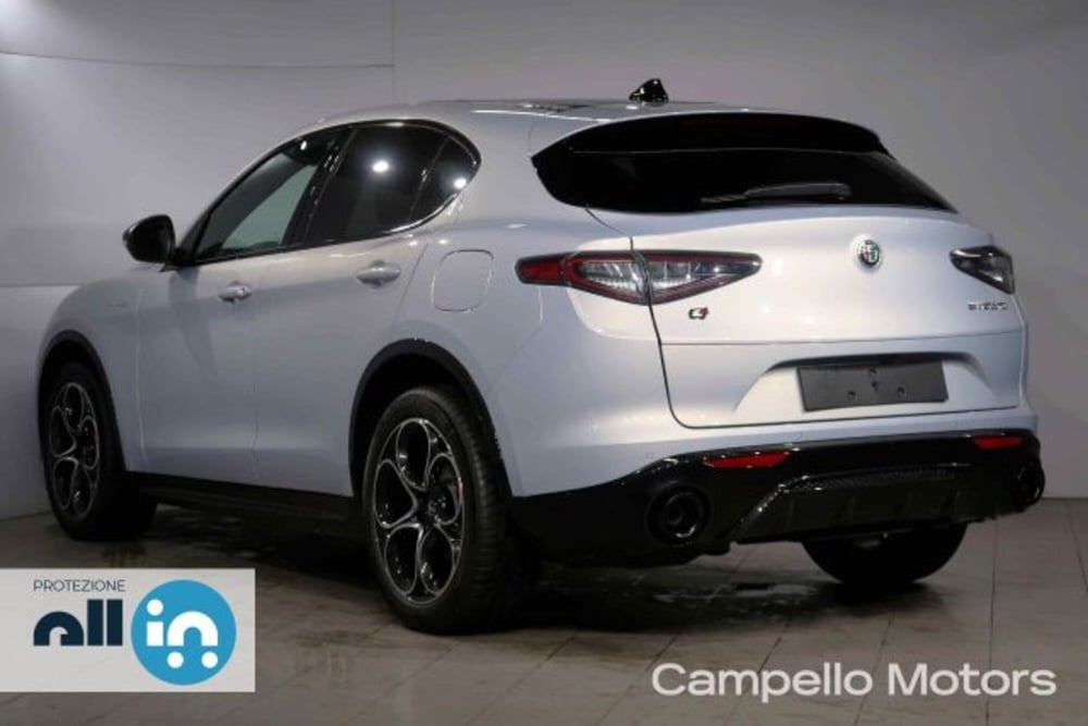 Alfa Romeo Stelvio nuova a Venezia (3)