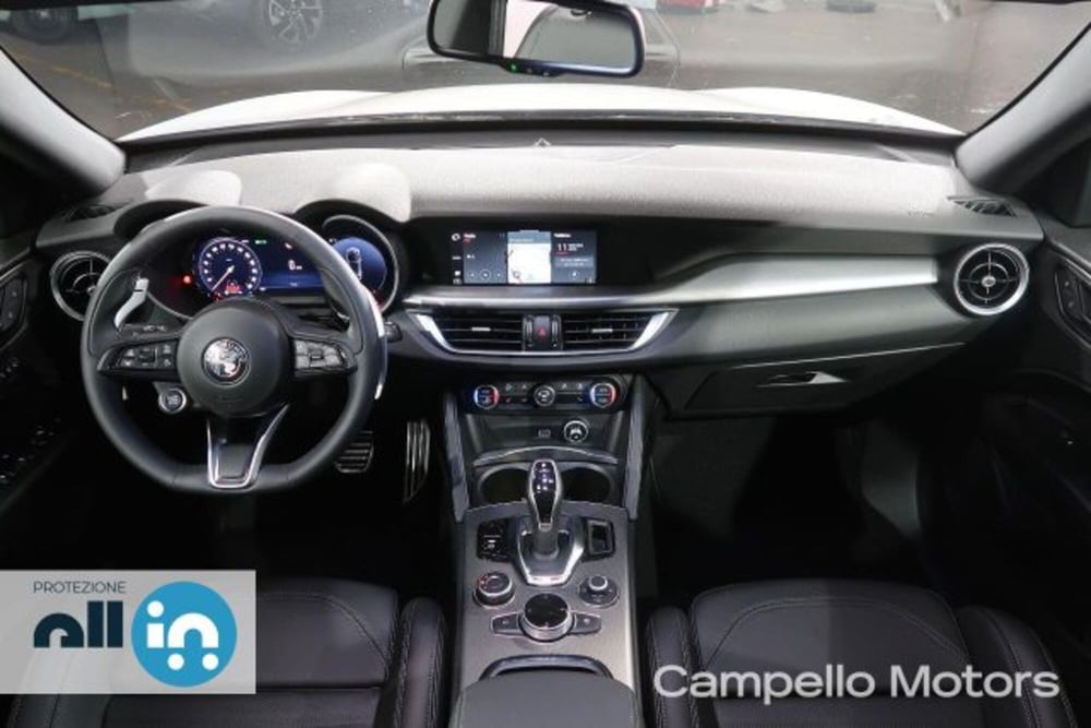 Alfa Romeo Stelvio nuova a Venezia (7)
