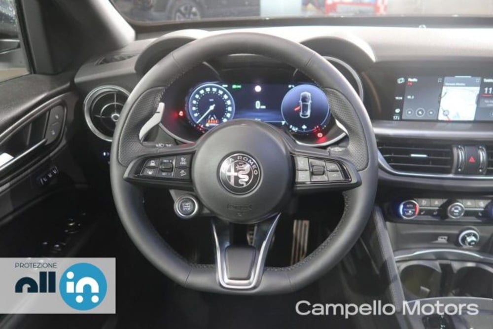 Alfa Romeo Stelvio nuova a Venezia (8)