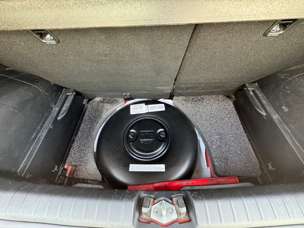 Kia Picanto usata a Cosenza (17)
