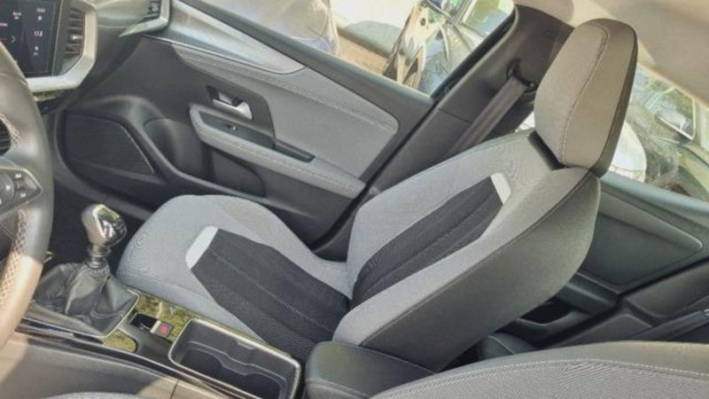 Opel Mokka usata a Savona (20)