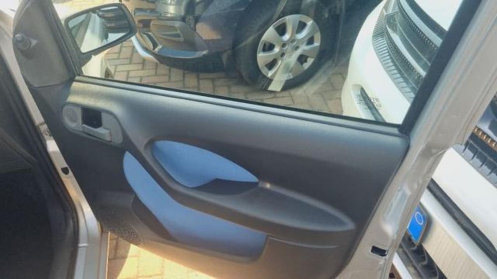 Fiat Panda usata a Savona (8)