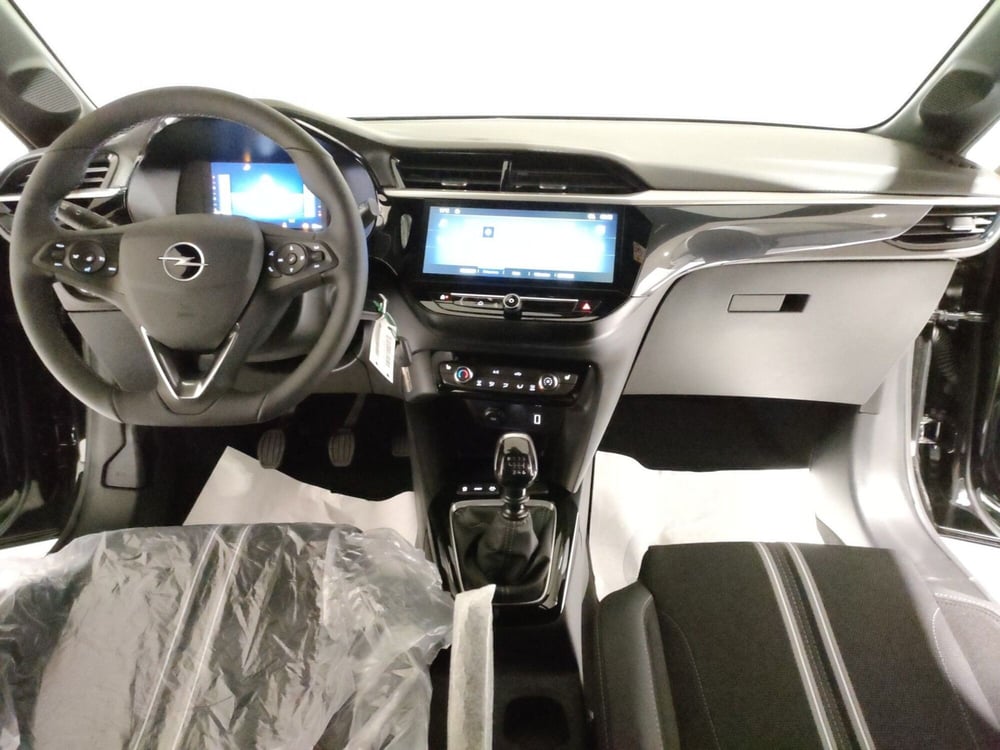 Opel Corsa nuova a Ascoli Piceno (16)